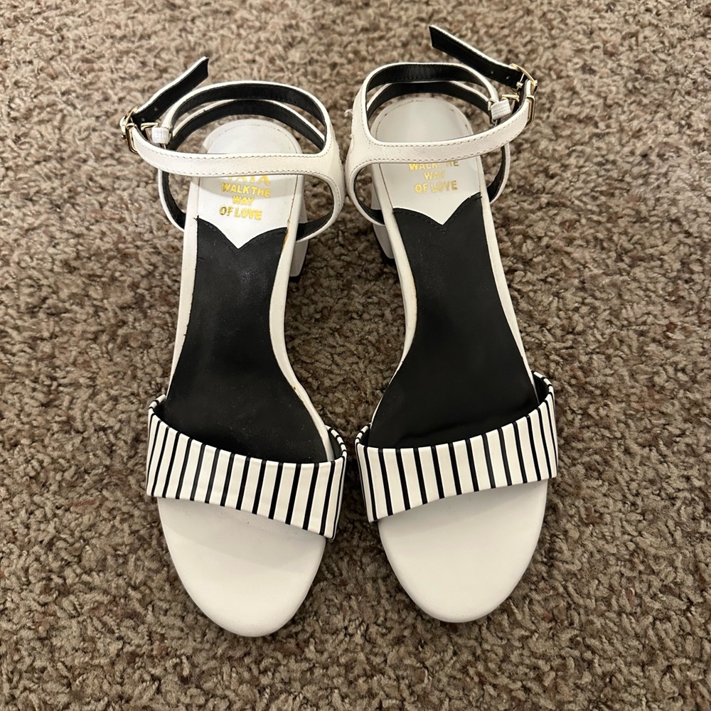 Black and White Stripes Women’s Leather Heel Sandals Size 5.5
